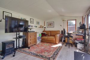 Garden Cabin- click for photo gallery